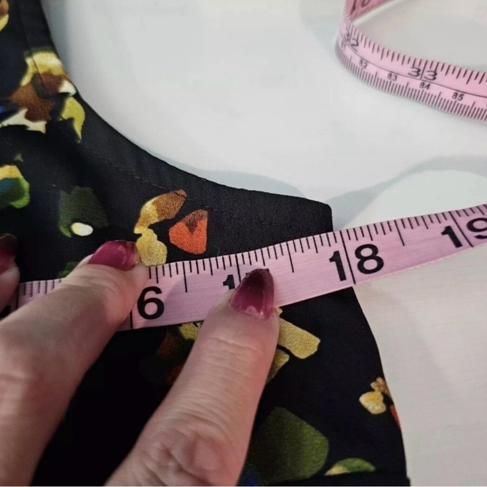 Cabi - Floral Blouse - Picture 7 of 9